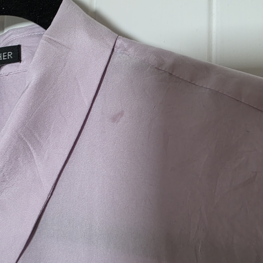 NWT Eileen Fisher Light Purple Lilac Silk Button Up Blouse Medium - Picture 7 of 7
